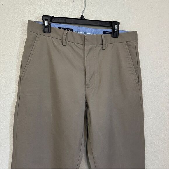 J Crew Slim Bedford Chino Straight Pants Style 29108 - Picture 3 of 10